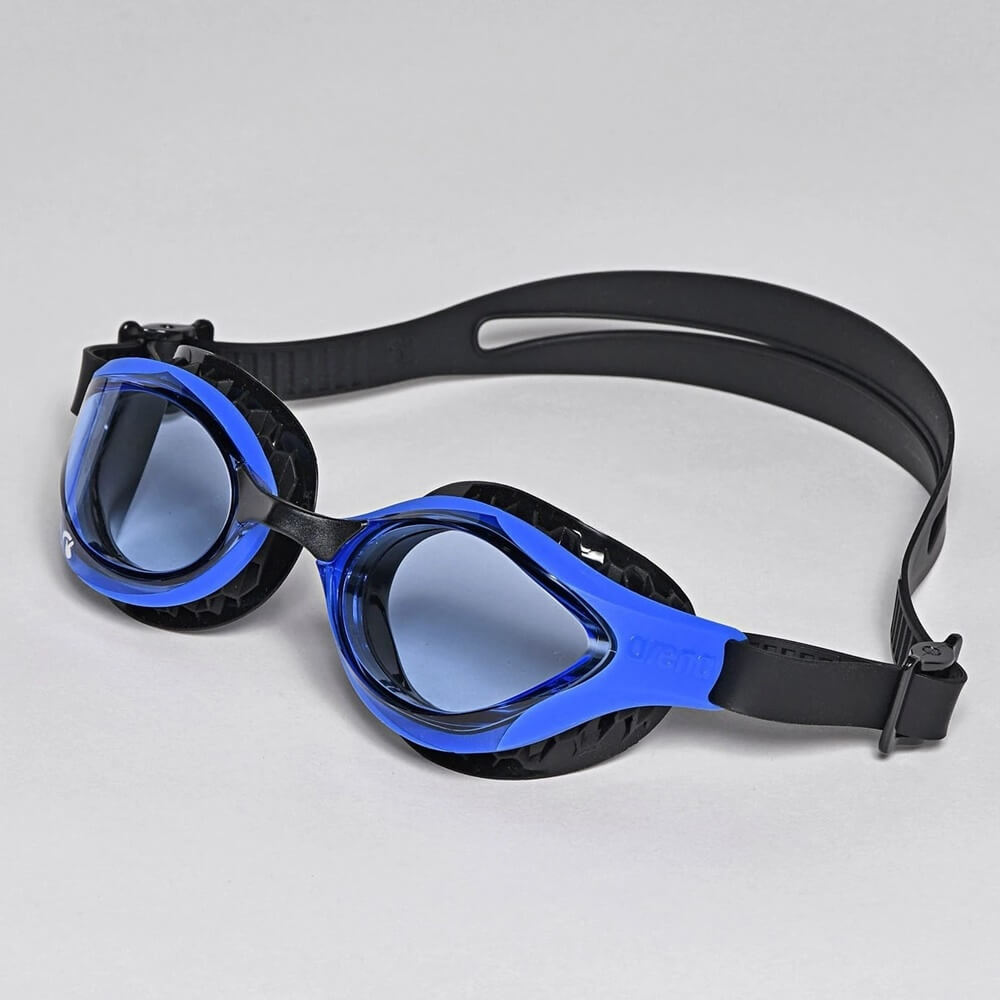 ARENA Air Bold Swipe peldēšanas brilles